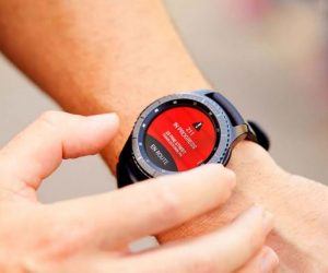 Enhancing Response Capabilities with Smartwatches in Public Safety